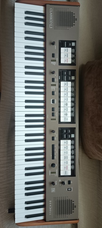 Dexibell clásico L3 de segunda mano · Foto 4 de 4 · Tarragona · 1500 €