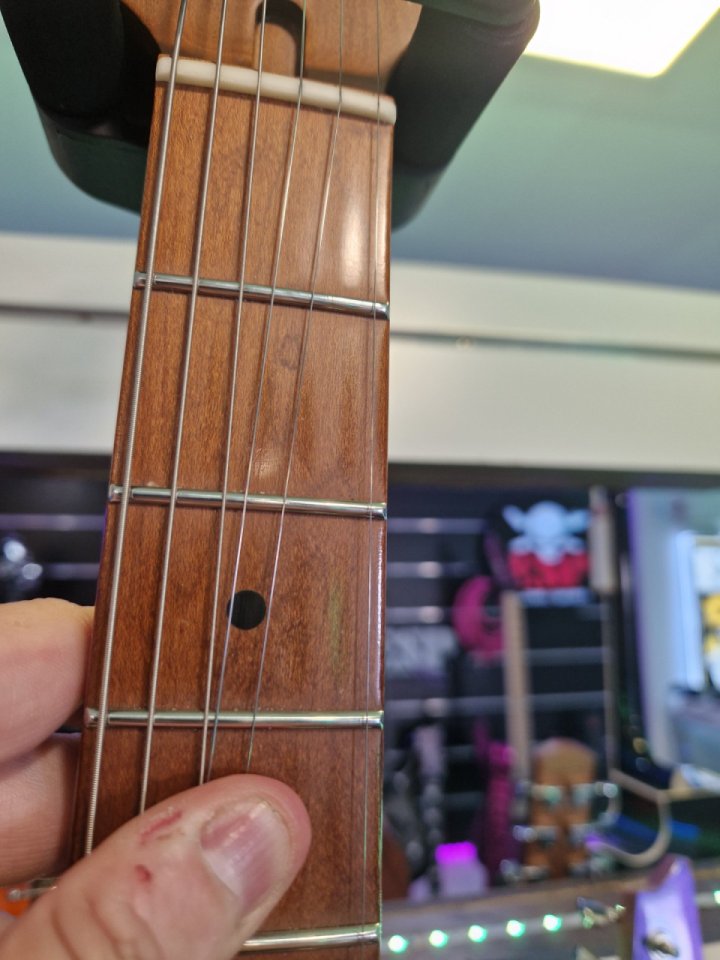 Ibanez Az2402 PWT de segunda mano · Foto 5 de 8 · Navarra · 1000 €