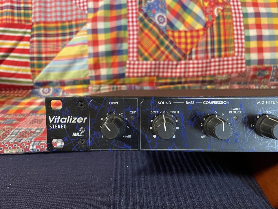 SPL Vitalizer Mk2 Stereo (Model 9526) de segunda mano · Foto 2 de 9 · Burgos · 250 €