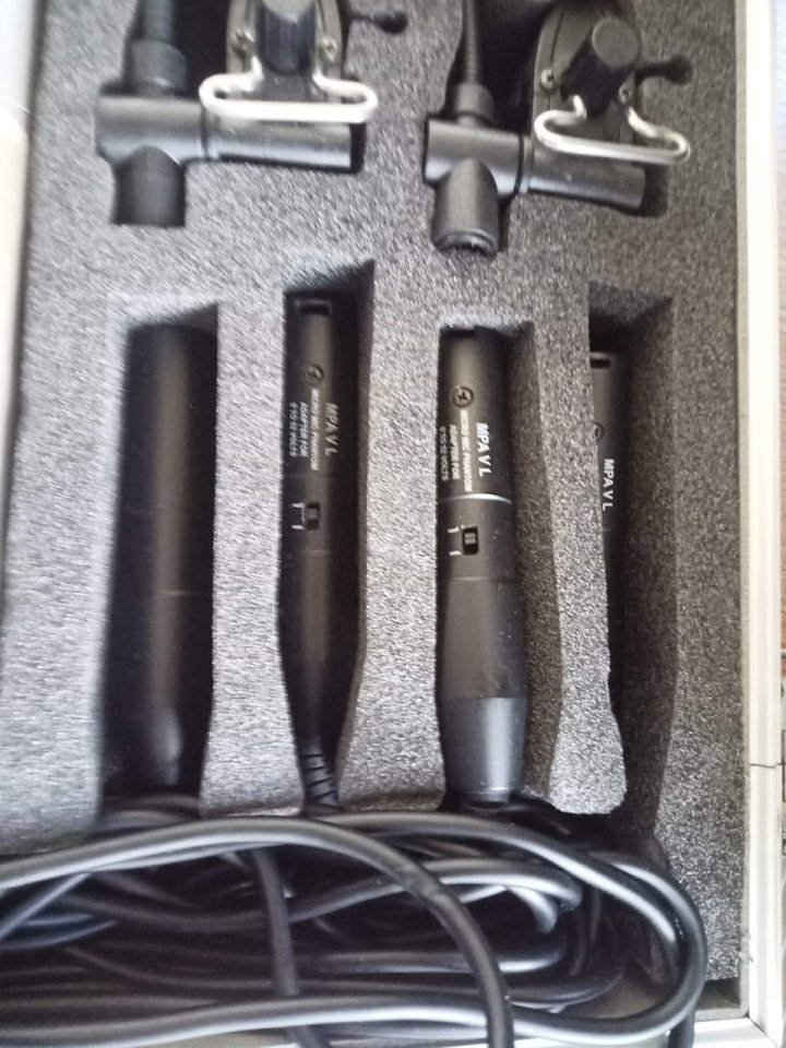 AKG Drum Set Big D112 + 4 C418 + 2 C1000S