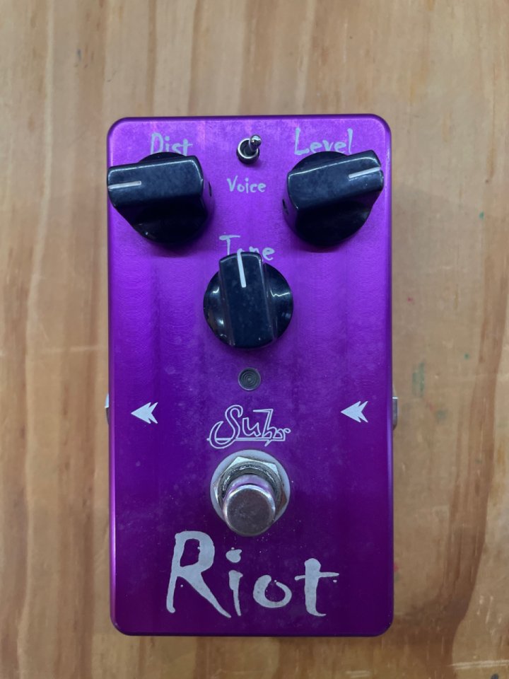 Suhr Riot. Sin caja de segunda mano · Foto 1 de 6 · Cádiz · 150 €