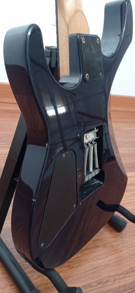 Guitarra eléctrica Jackson Performer Japon 1996 de segunda mano · Foto 8 de 10 · Cuenca · 400 €