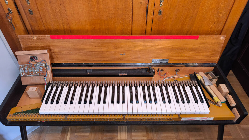 Clavinet D6 de segunda mano · Foto 5 de 10 · Madrid · 5000 €