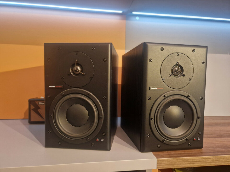 Dynaudio BM6A monitores de estudio