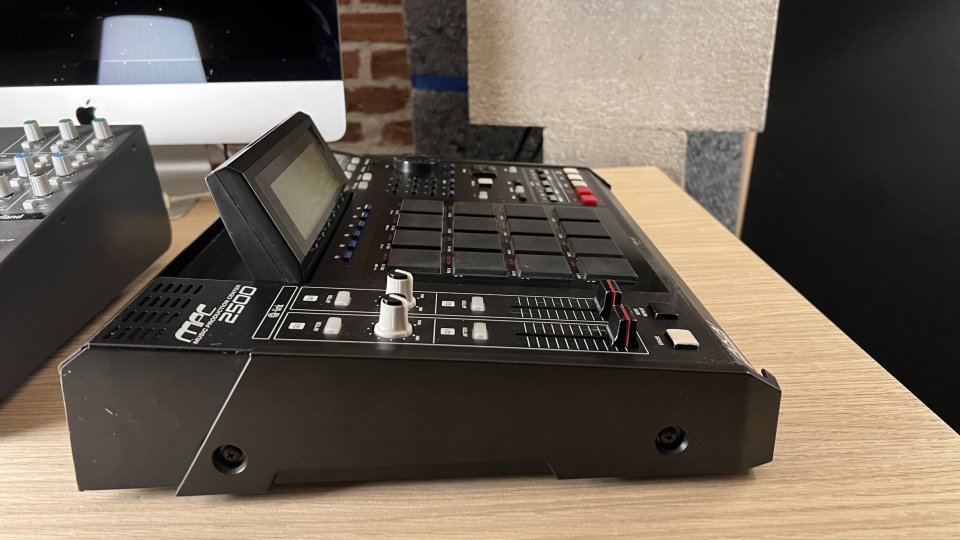 Akai MPC 2500 128Mb RAM JJOS XL