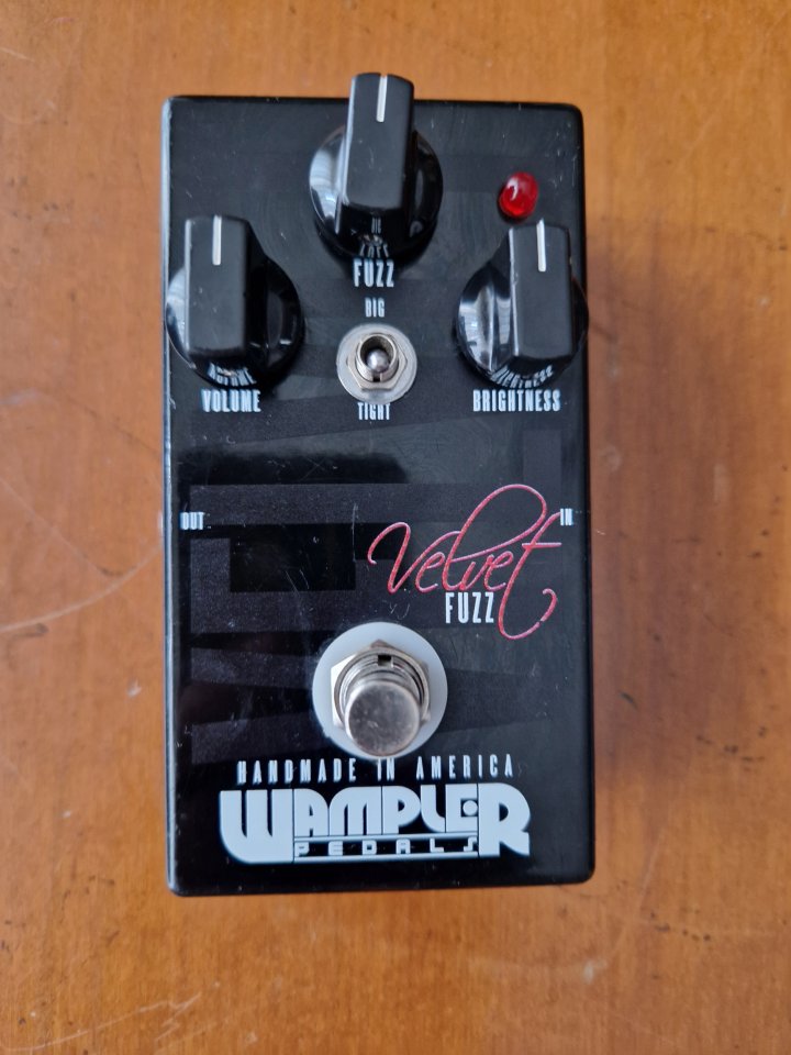 Wampler Velvet Fuzz V1 de segunda mano · Foto 1 de 6 · Bizkaia · 100 €