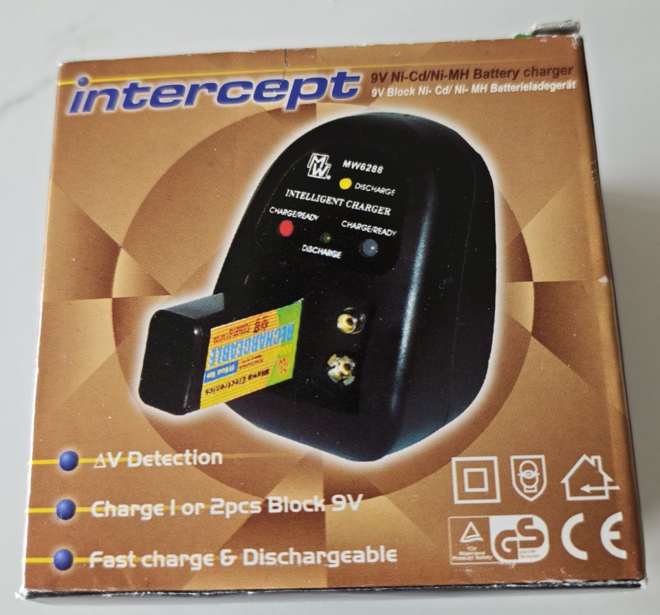 Material Vario: Regleta enchufes, fuente alimentación, cargadores... de segunda mano · Foto 9 de 10 · Araba · 100 €