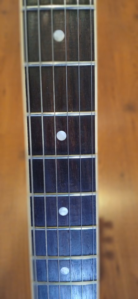 Gibson ES-335 Cherry Red de segunda mano · Foto 3 de 9 · Barcelona · 2975 €