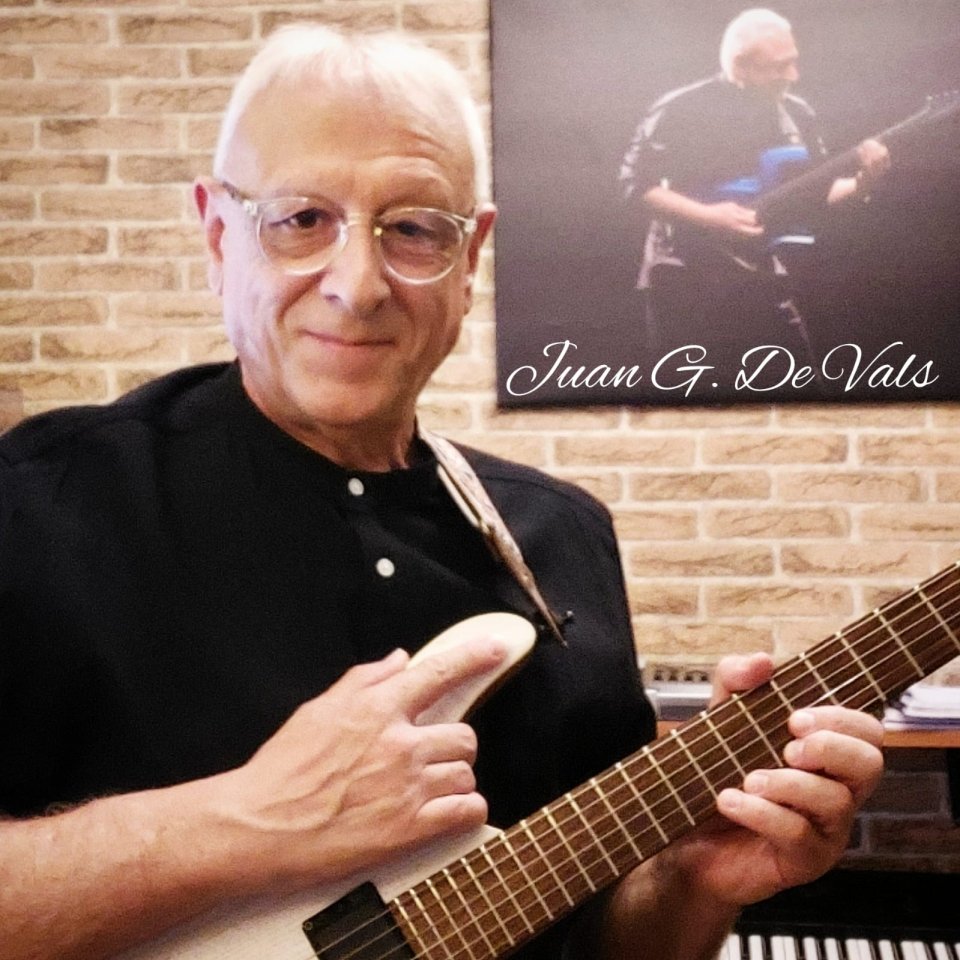 Juan G.de Vals, GUITARRISTA PROFESIONAL, Clases de Guitarra Eléctrica y Clásica, Presenciales y Online . Madrid de segunda mano · Foto 1 de 7 · Madrid