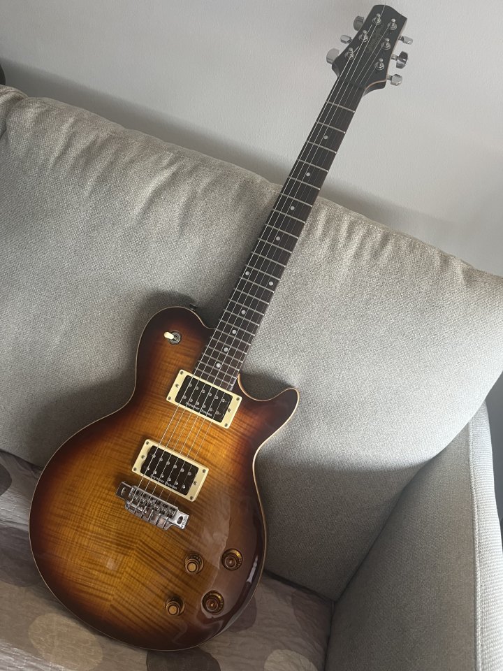 James Tyler Variax + Seymour Duncan Jazz/JB de segunda mano · Foto 2 de 5 · Alicante · 900 €