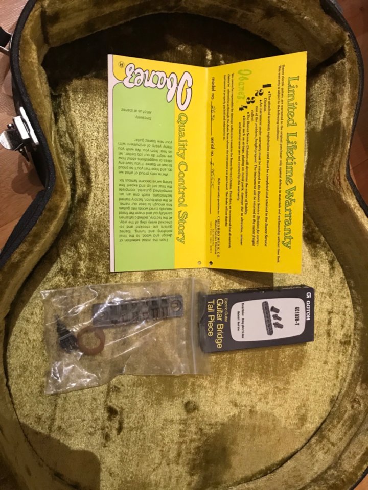 Ibanez 2630 - Precursora del model AS200