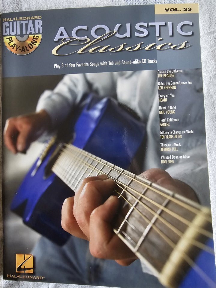 Acoustic Classics - Hal Leonard