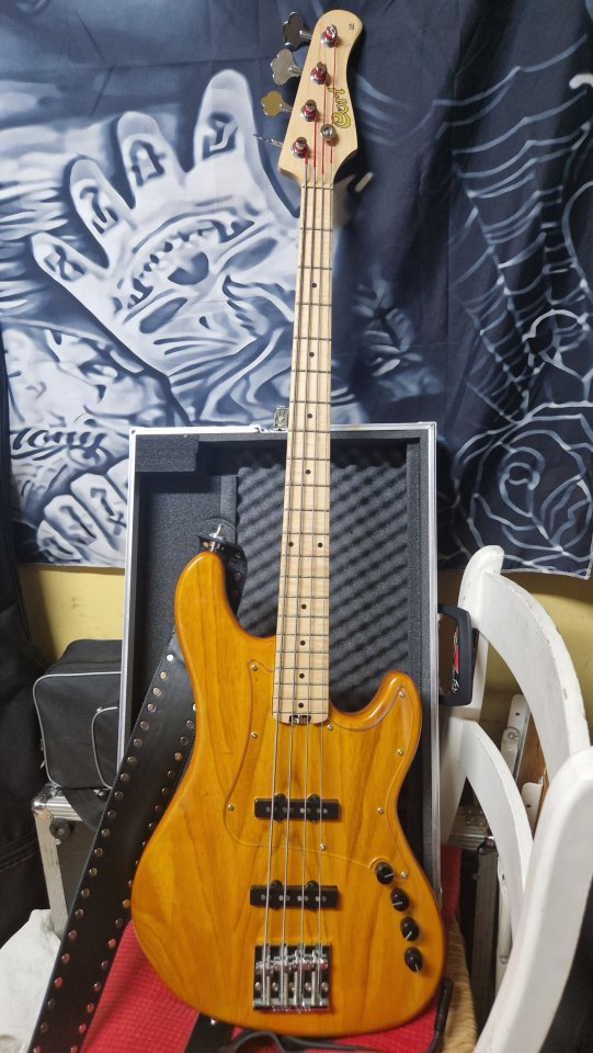 Cort activo Sadowski de segunda mano · Foto 7 de 7 · Madrid · 500 €