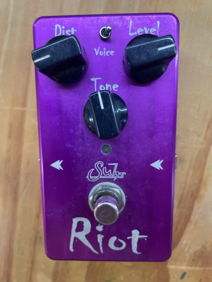 Suhr Riot. Sin caja de segunda mano · Foto 6 de 6 · Cádiz · 150 €