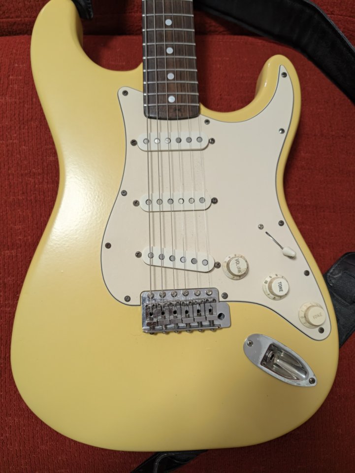 Fender Stratocaster cuerpo 1978 USA + Mástil Japón 80s de segunda mano · Foto 4 de 6 · Málaga · 1200 €