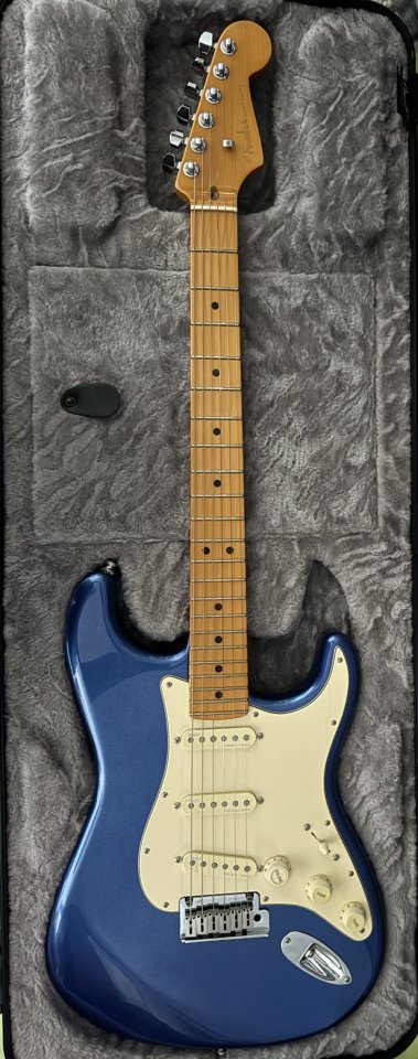 Fender Stratocaster American Ultra MN COB de segunda mano · Foto 1 de 10 · Las Palmas · 1700 €