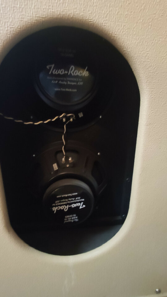 Pantalla Two Rock 2x12