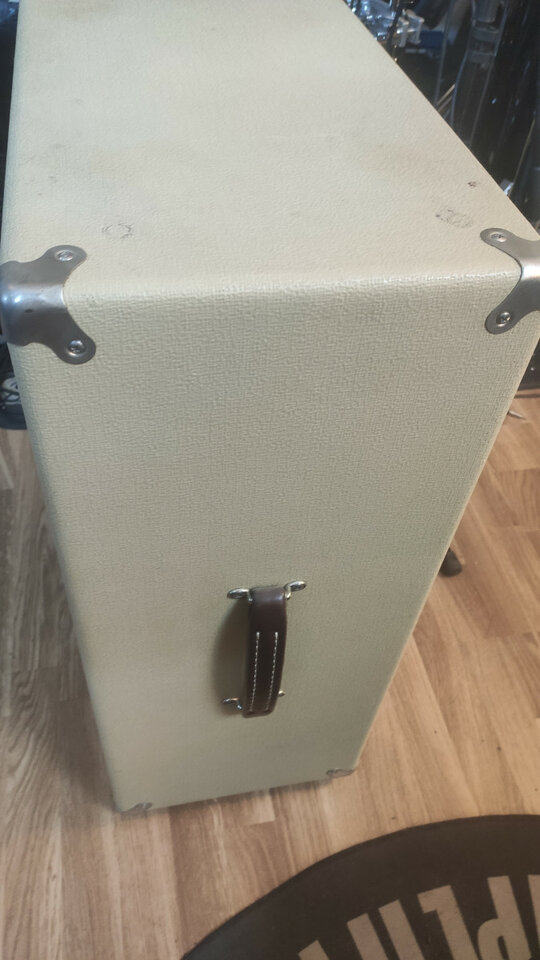 Pantalla Two Rock 2x12