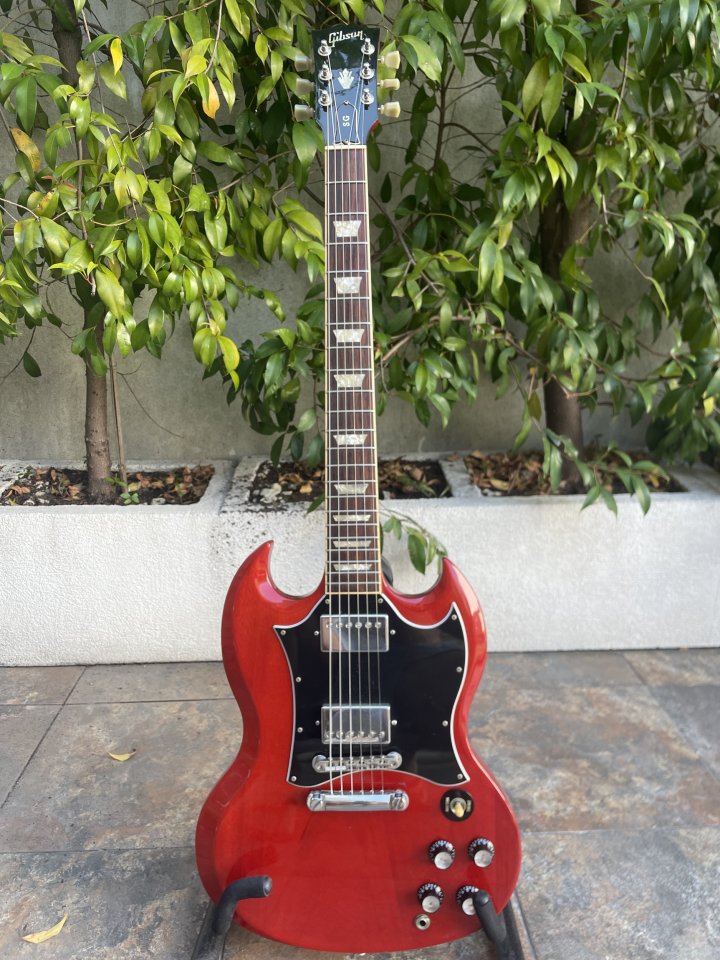 2000 Gibson SG Standard Heritage Cherry de segunda mano · Foto 1 de 10 · Pontevedra · 1100 €