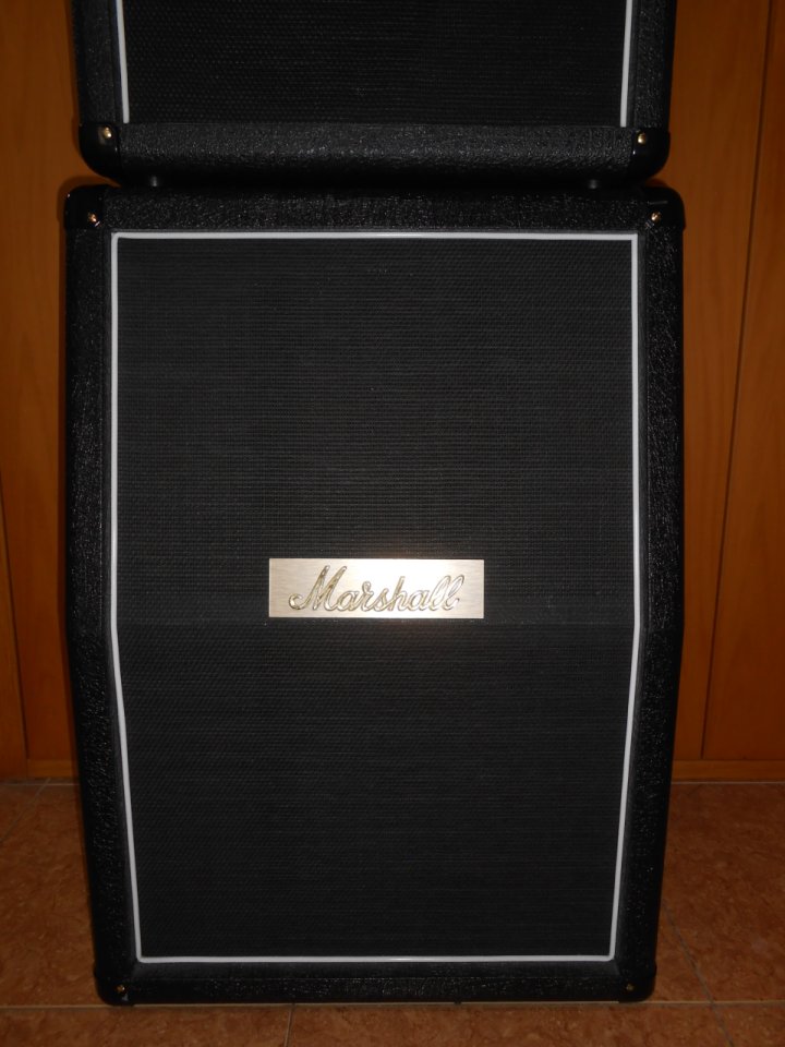 MARSHALL JCM 800 Studio + Pantalla Marshall de segunda mano · Foto 4 de 6 · Barcelona · 1000 €