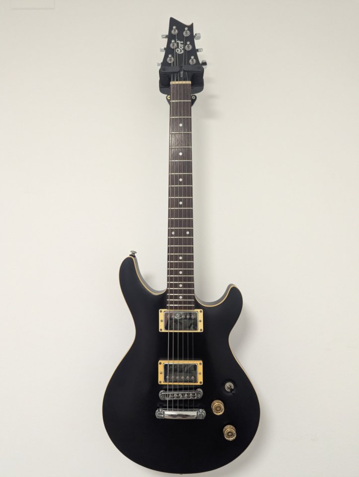 Cort M520 + Estuche de segunda mano · Foto 1 de 4 · Barcelona · 270 €