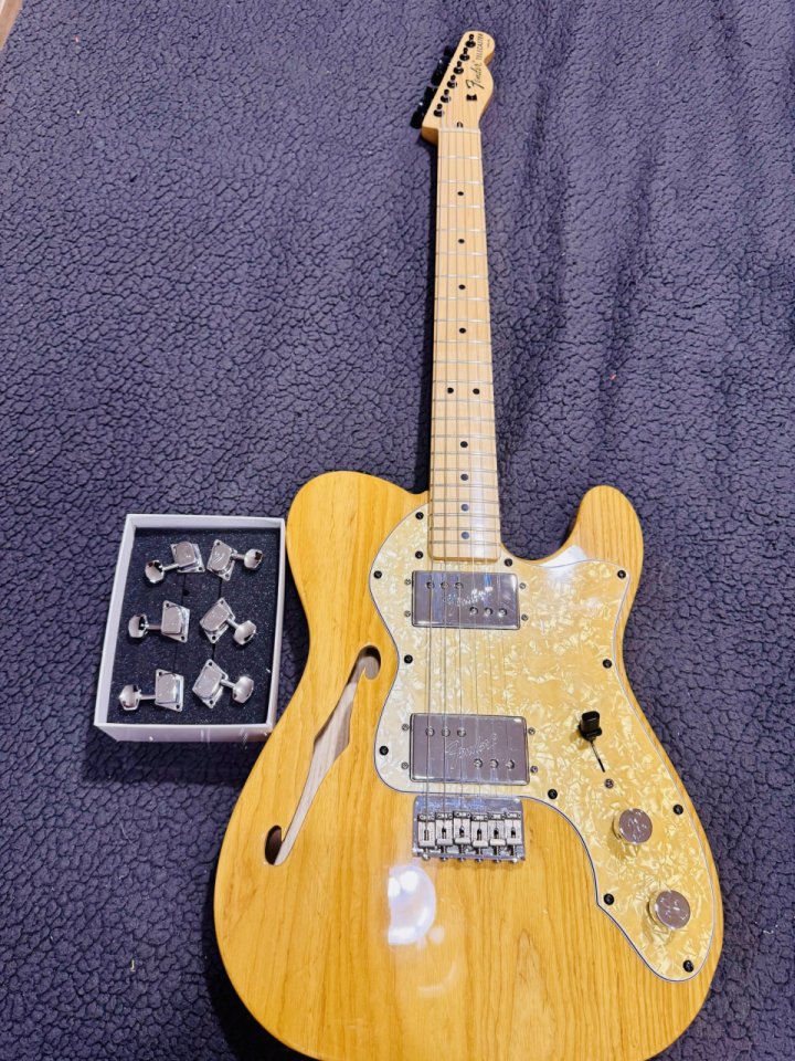 Fender Classic thinline 72 de segunda mano · Foto 10 de 10 · SC Tenerife · 810 €