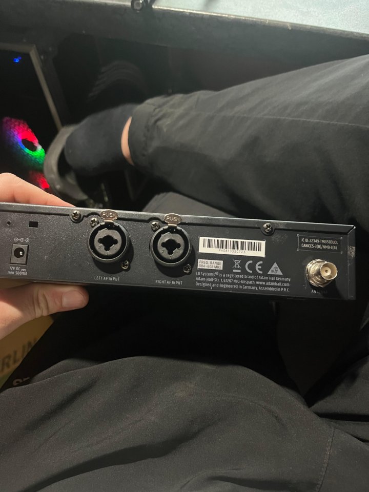 In Ear monitor LD Systems U305 de segunda mano · Foto 5 de 5 · Madrid · 150 €