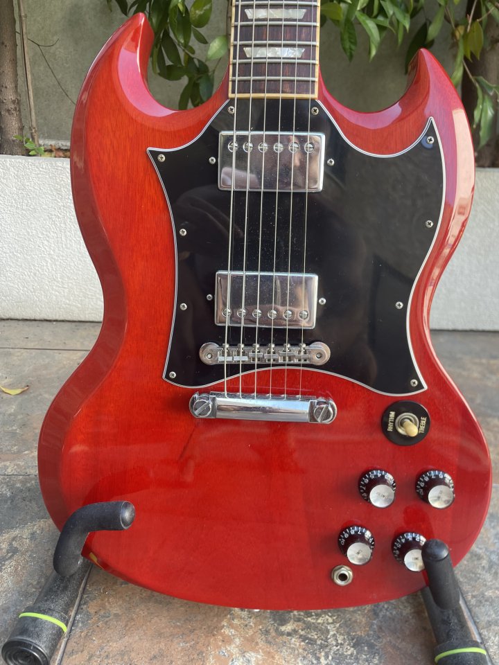 2000 Gibson SG Standard Heritage Cherry de segunda mano · Foto 2 de 10 · Pontevedra · 1100 €