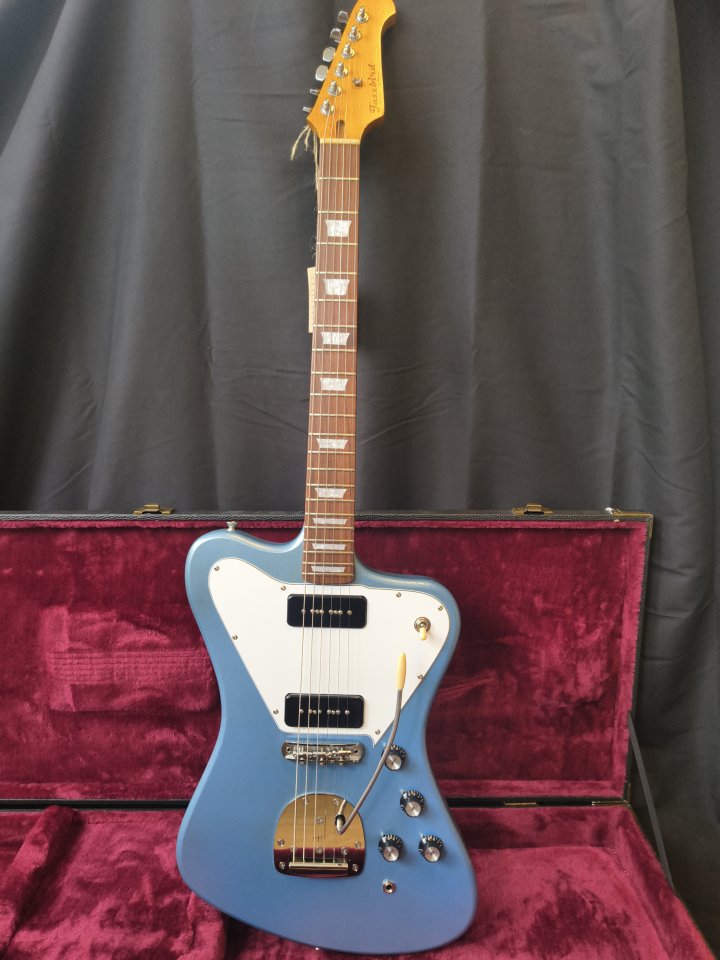 JAZZBIRD Fire Series Pelham Blue P90s by Tetsuo!. de segunda mano · Foto 5 de 8 · Gipuzkoa · 2100 €