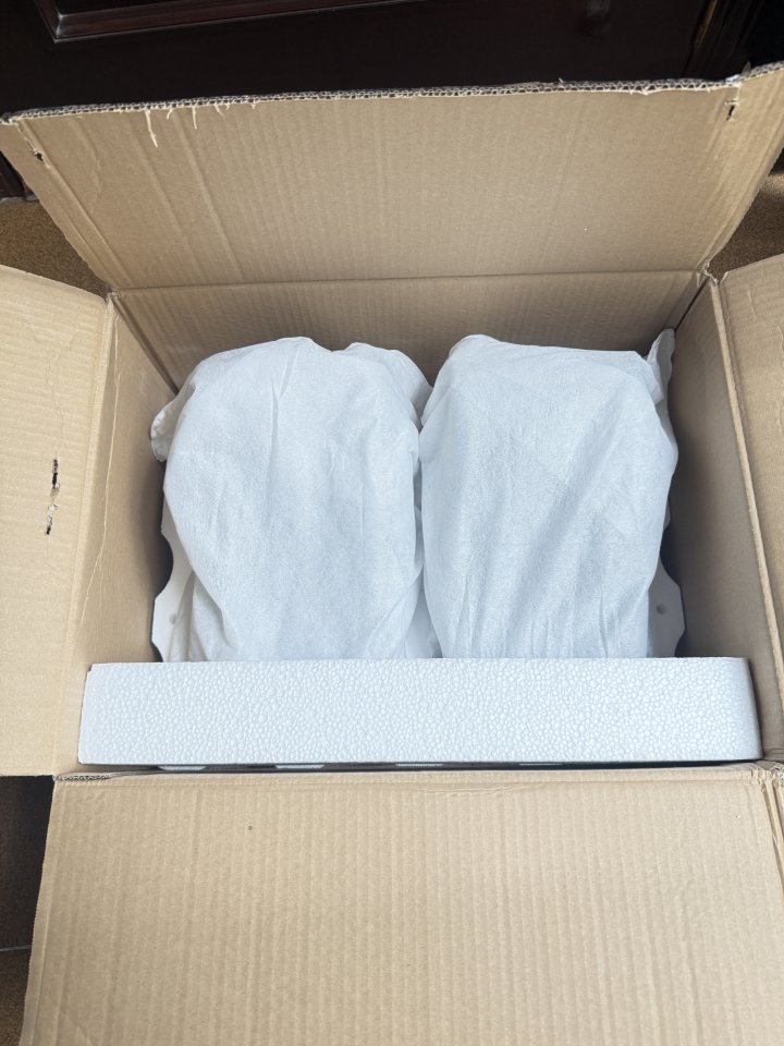 Klipsch RP-140SA - Altavoz Dolby Atmos de segunda mano · Foto 3 de 3 · Madrid · 440 €