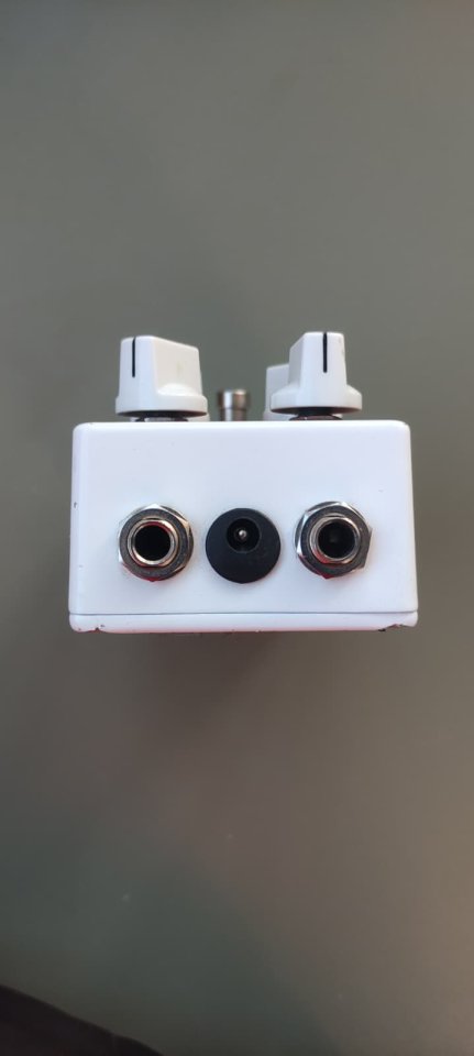 HOFF Fuzz (Germanio y Silicio) Earthquaker Devices de segunda mano · Foto 4 de 6 · Madrid · 150 €