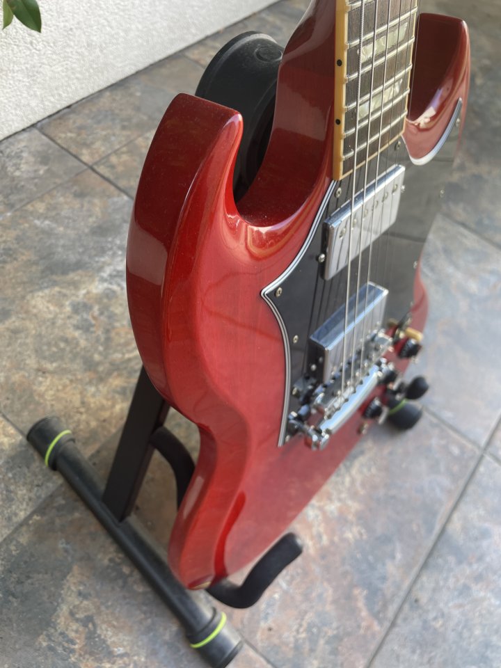 2000 Gibson SG Standard Heritage Cherry de segunda mano · Foto 9 de 10 · Pontevedra · 1100 €