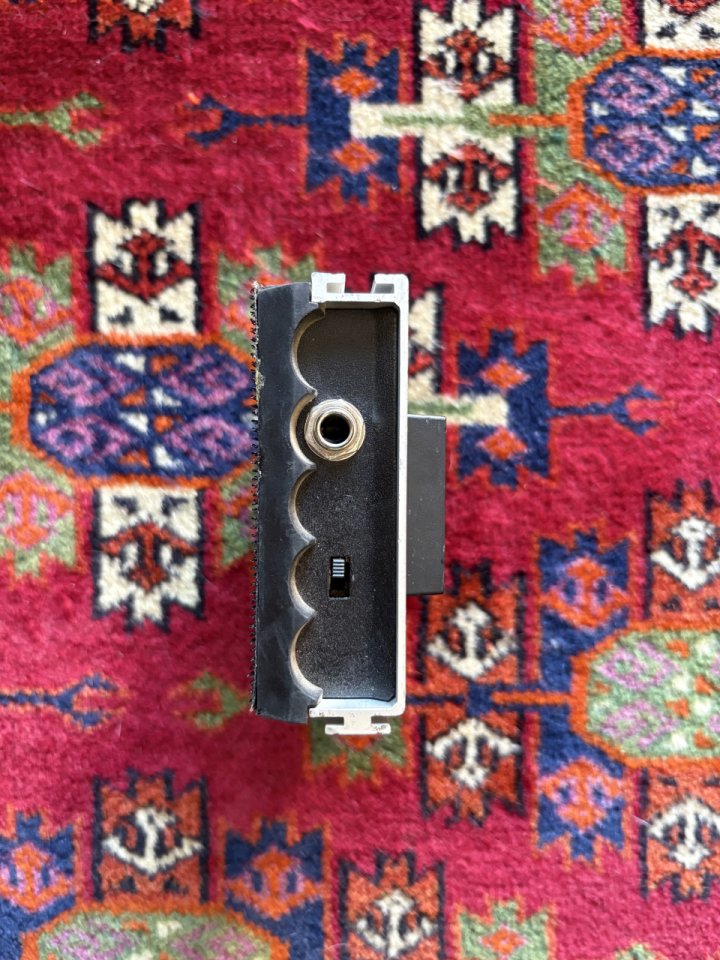 Pedal Footswitch Boss FS-5U de segunda mano · Foto 2 de 4 · Barcelona · 20 €