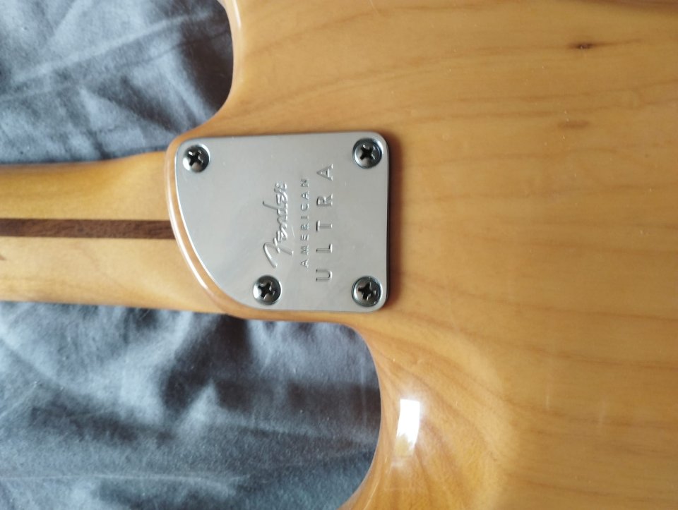 Fender Stratocaster Am Ultra HSS