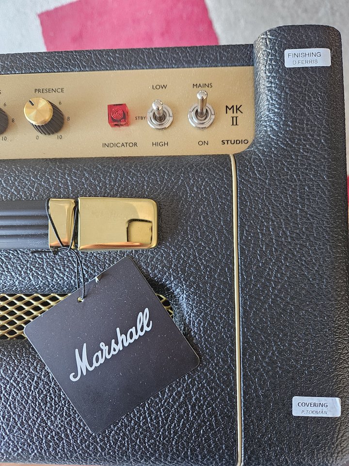 Marshall SV20C (CAMBIOS dentro)