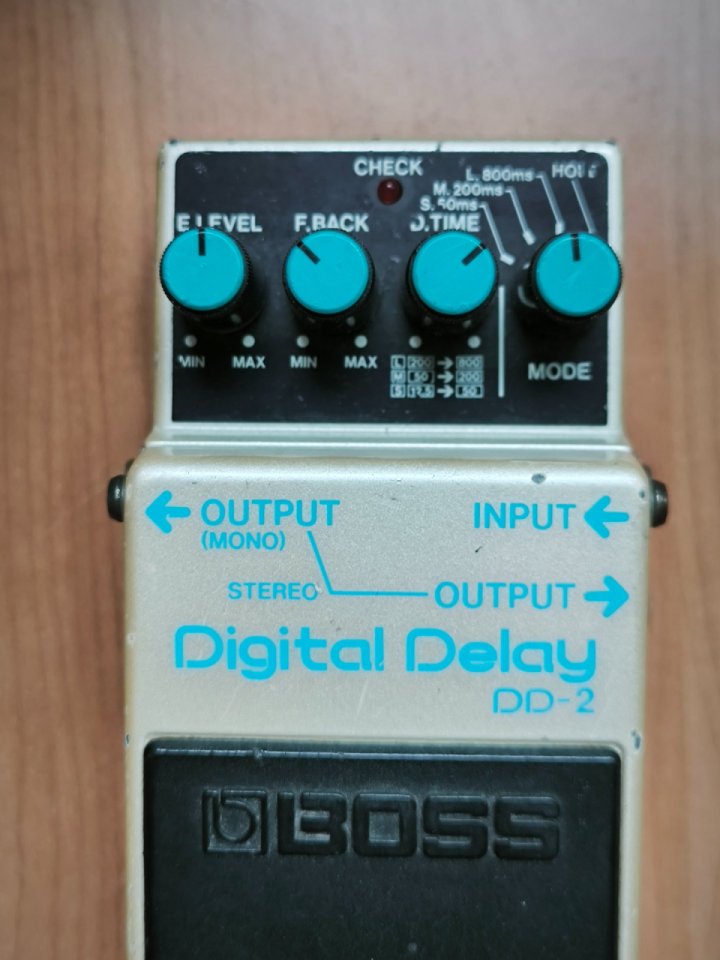 Boss DD2 Delay de segunda mano · Foto 2 de 10 · Málaga · 150 €