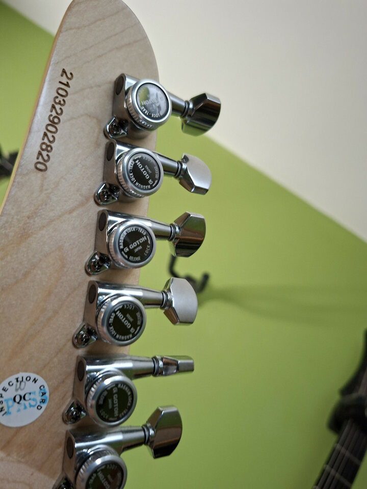 Kramer baretta special modificada