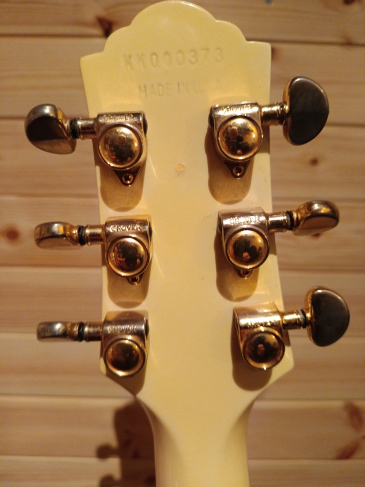 Guitarra Guild Songbird Thinline