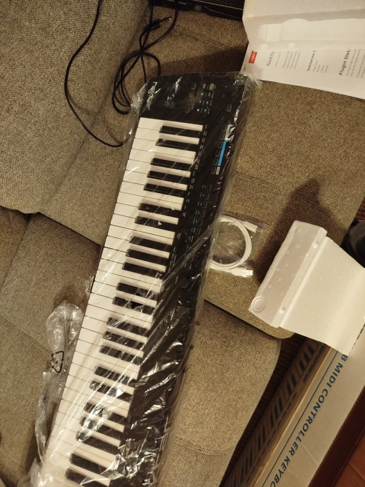 Nektar Impact GXP61 de segunda mano · Foto 4 de 5 · Valencia · 100 €