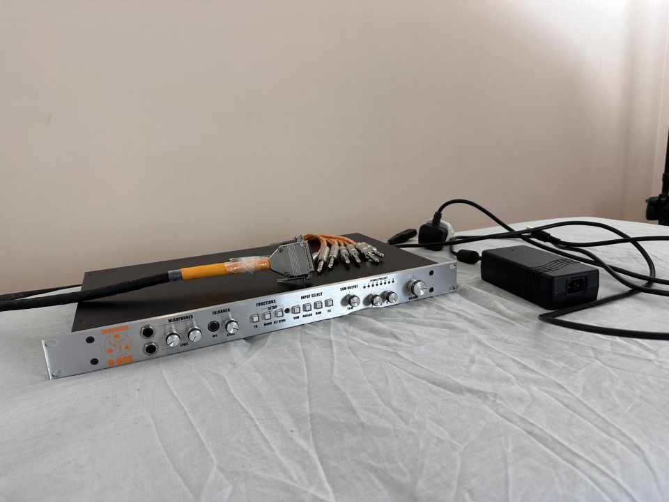 Dangerous Music D-BOX – Controlador de monitores + sumador analógico de 8 canales de segunda mano · Foto 6 de 8 · Madrid · 610 €