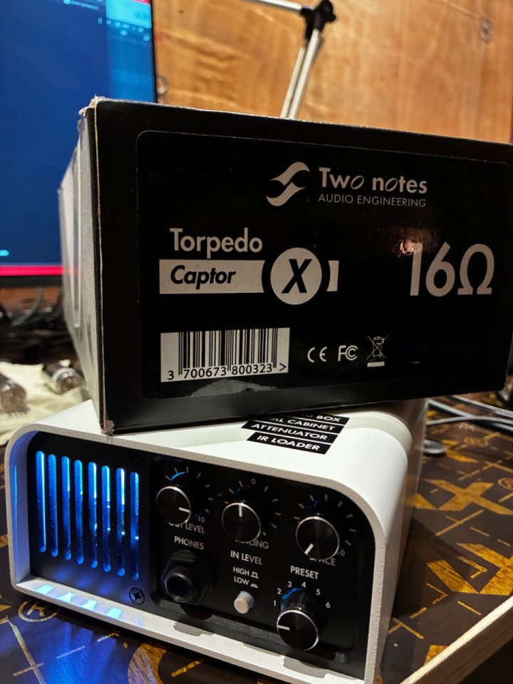 Torpedo captor X 16 ohm de segunda mano · Foto 4 de 4 · Murcia · 320 €