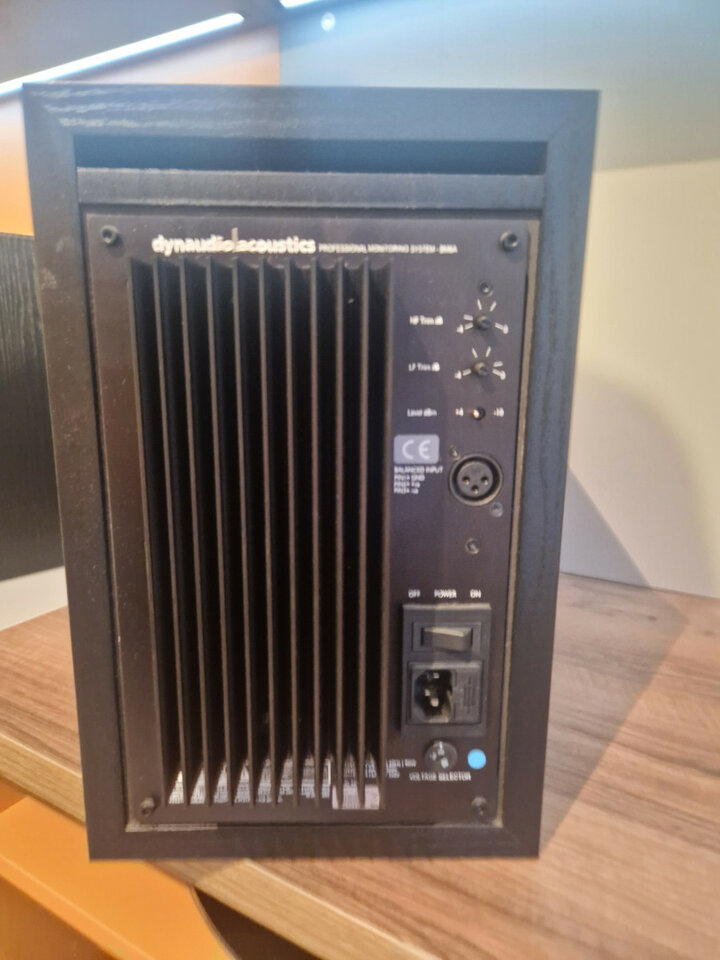 Dynaudio BM6A monitores de estudio