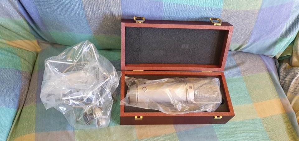 Neumann U87 AI Studio Set NUEVO A ESTRENAR!