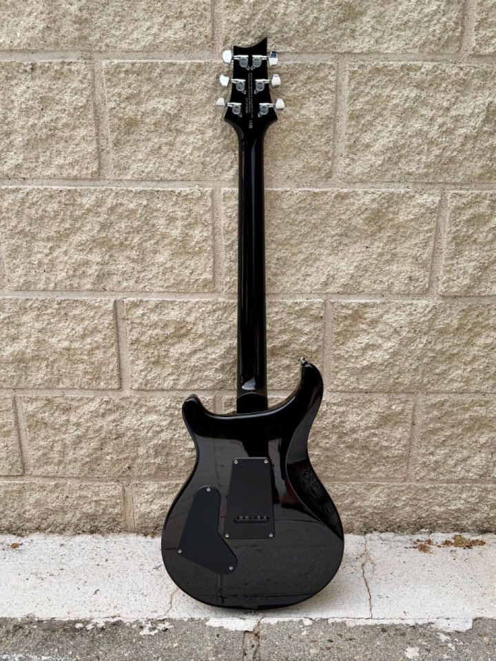 PRS SE Custom 24 Black Gold Burst de segunda mano · Foto 6 de 8 · Madrid · 770 €