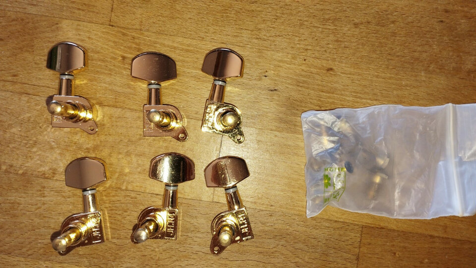 Clavijas Wilkinson dorado 3 + 3  -  2 Juegos