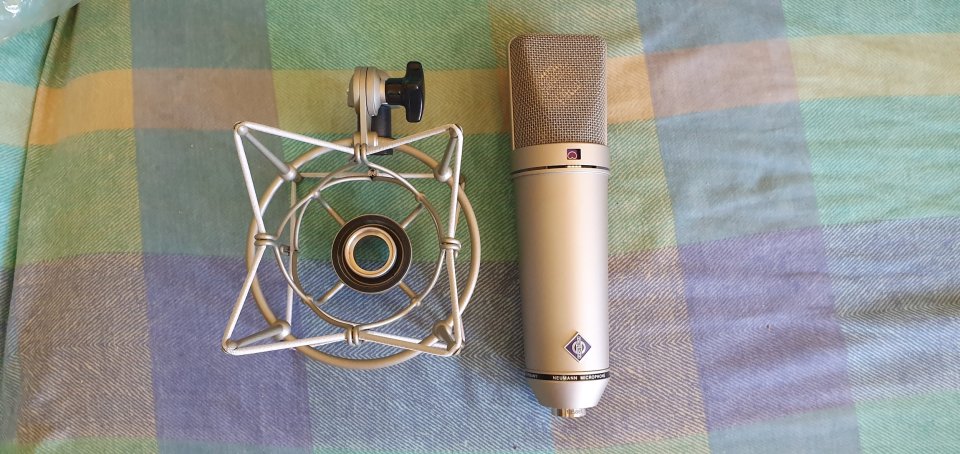 Neumann U87 AI Studio Set NUEVO A ESTRENAR!