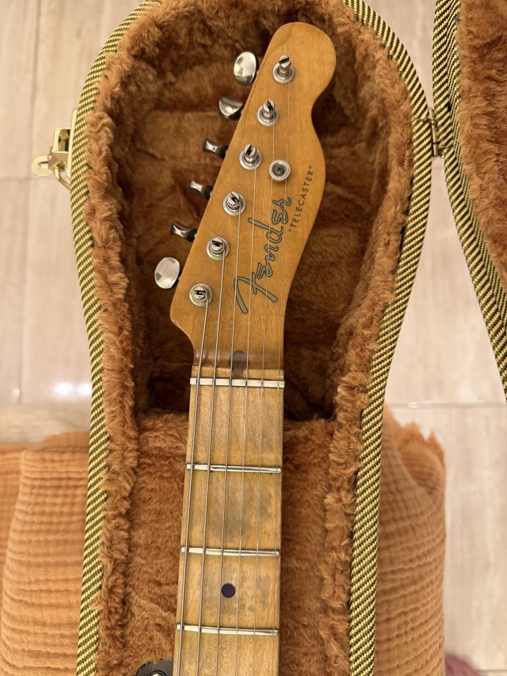 Fender Telecaster AVRI 52 1987 + Jazzmaster MIJ LE blonde 1994 de segunda mano · Foto 4 de 10 · Valencia