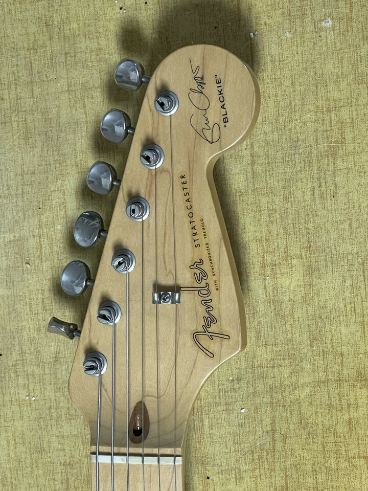 Fender Stratocaster USA 1996 Eric Clapton Blackie edicion especial 50 aniversario