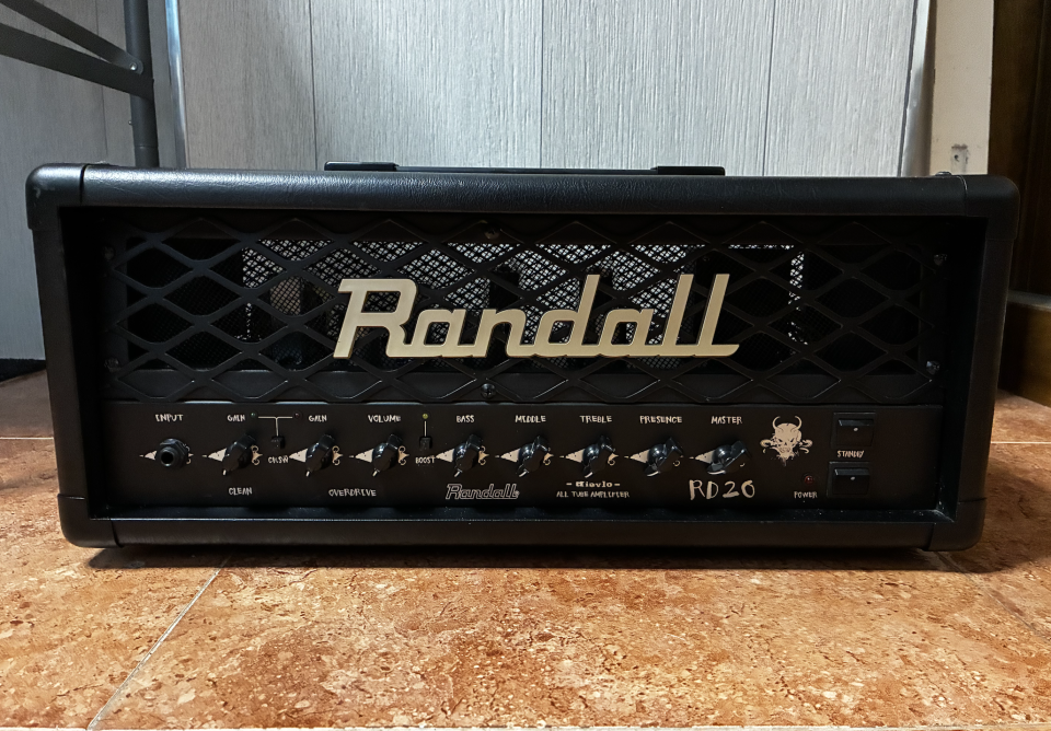 Randall Diavlo RD20H - 20W de segunda mano · Foto 1 de 8 · Jaén · 329 €