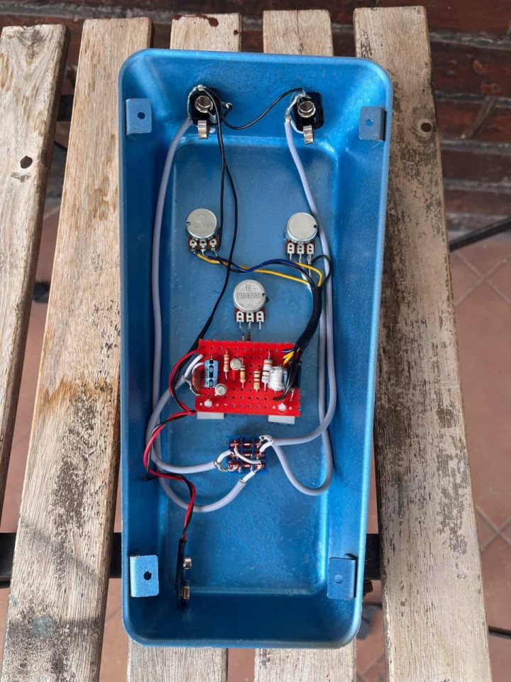 Magic 69 (Fuzz Face de silicio) PPPC Sound Effects de segunda mano · Foto 5 de 7 · Barcelona · 175 €